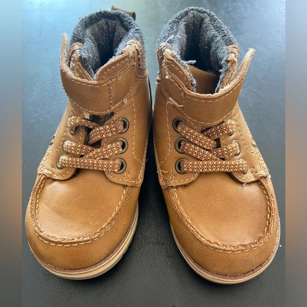 Crown Vintage Toddler Boots size 5